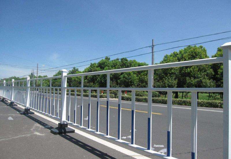 護欄底（dǐ）座