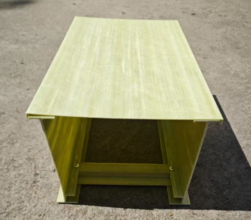 梯（tī）式聚氨酯橋架-006