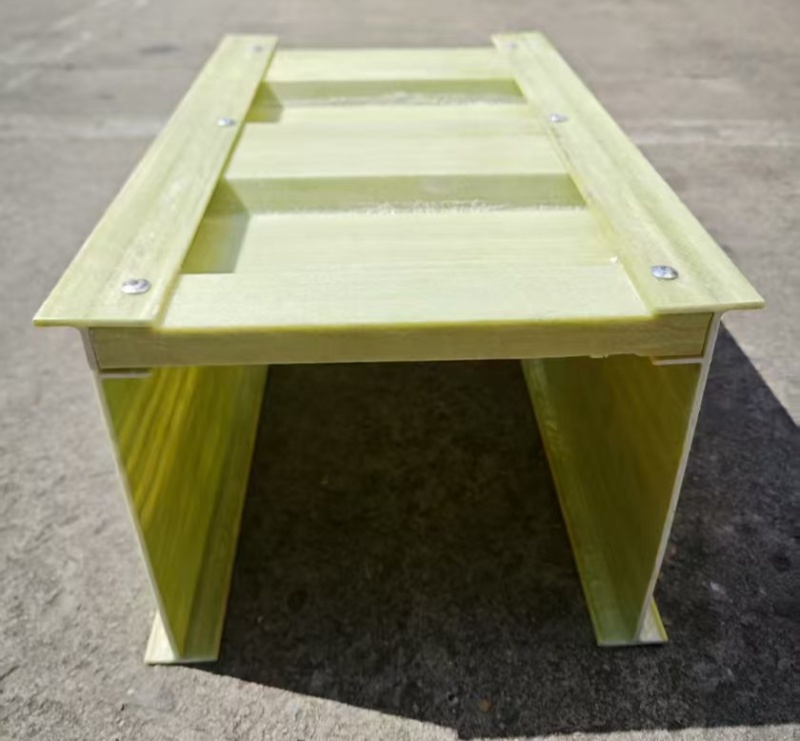 槽式聚氨酯橋架-002